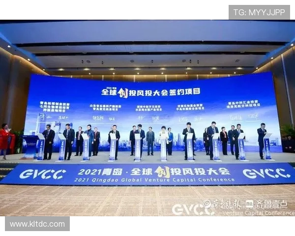 世界技巧锦标赛双人项目稳定性的力学感